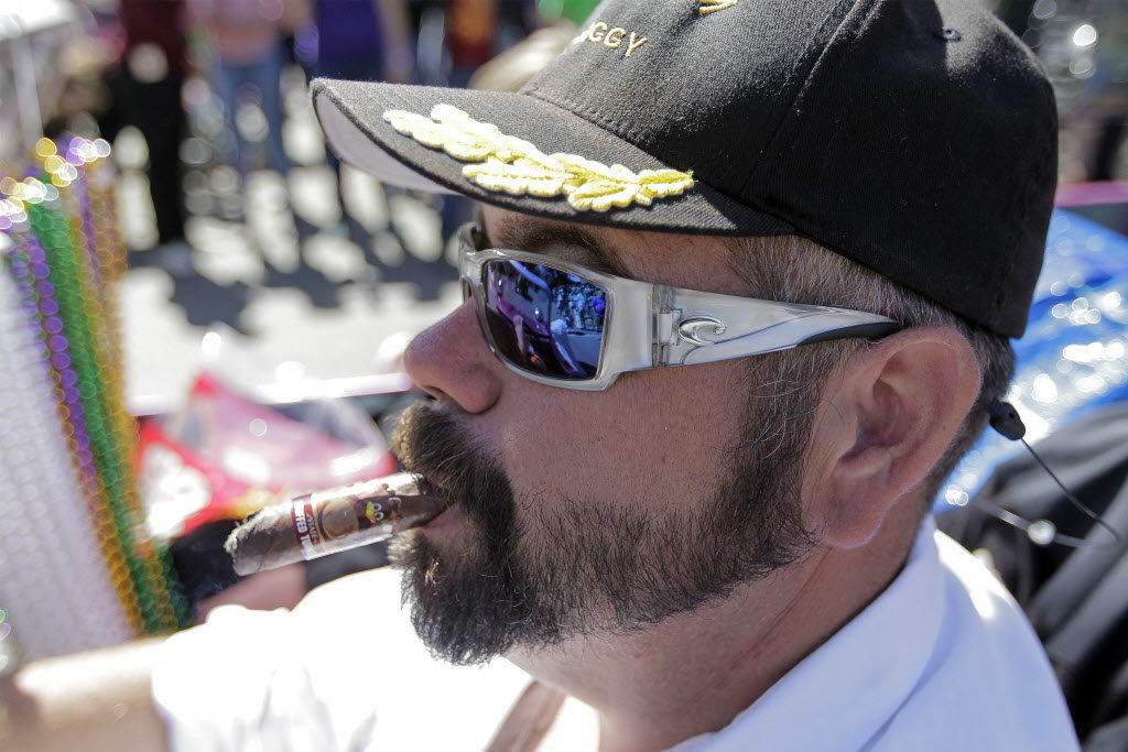 Krewe of Mid-City 2017 rolls in New Orleans: See Mardi Gras parade photos